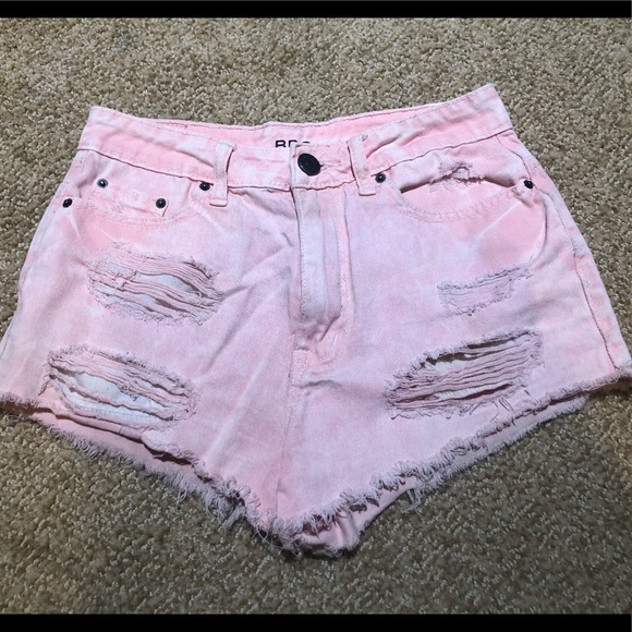 Pink Urban Outfitters BDG high rise shorts - Picture 2 of 3